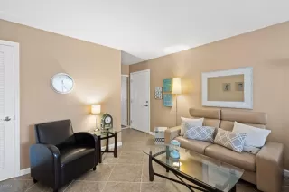 Photo #3: 6088769 Listing 