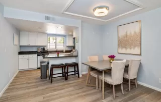 Photo #5: 6088978 Listing
