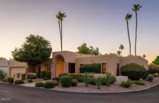 Photo #2: 6088986 Listing