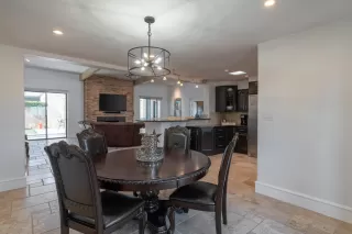 Photo #6: 6088986 Listing