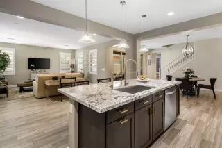 Photo #4: 6089184 Listing