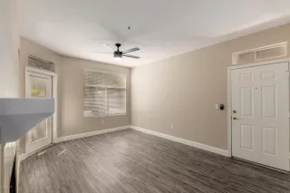 Photo #2: 6089201 Listing