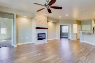 Photo #3: 6089276 Listing