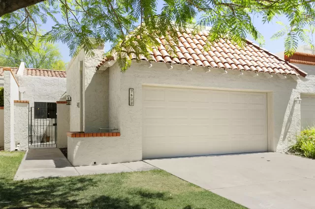 MLS: 6089428 Condo For Sale