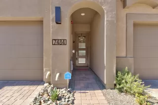 Photo #3: 6089521 Listing