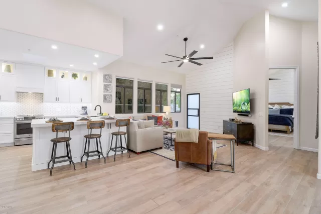 MLS: 6089593 Condo For Sale