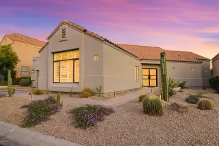 Photo #1: 6089593 Listing 