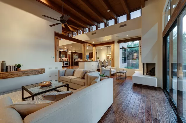 MLS: 6089925 Condo For Sale