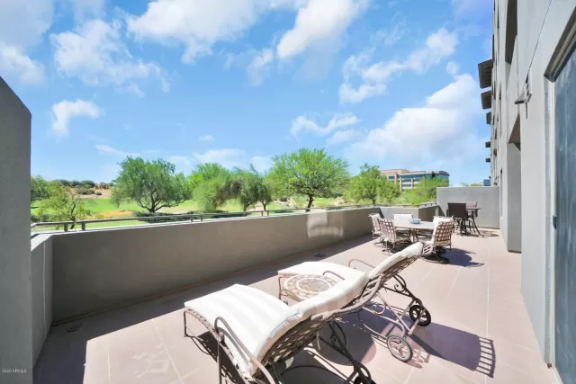 MLS: 6090124 Condo For Sale