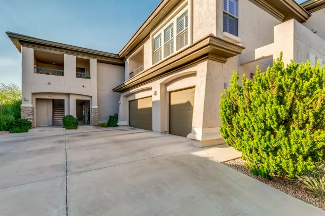 MLS: 6090596 Condo For Sale