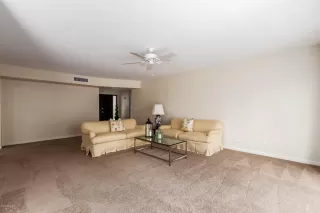 Photo #5: 6090650 Listing