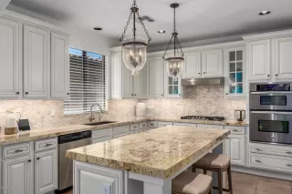 Photo #5: 6091023 Listing