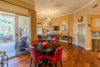 Photo #4: 6091085 Listing 