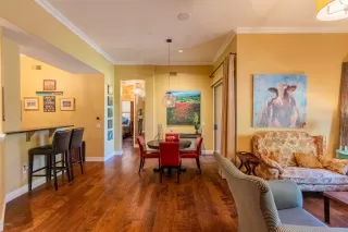 Photo #5: 6091085 Listing 