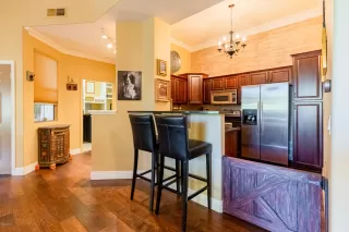 Photo #6: 6091085 Listing 