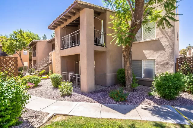 MLS: 6091119 Condo For Sale