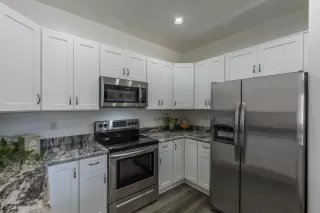 Photo #3: 6091577 Listing