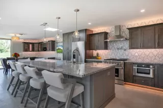 Photo #3: 6091720 Listing