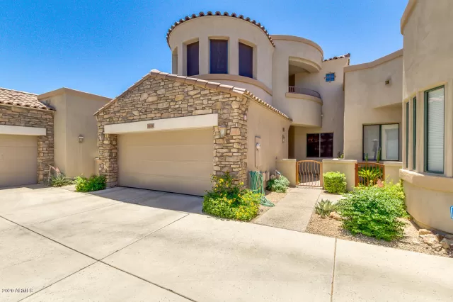 MLS: 6091846 Condo For Sale