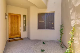 Photo #2: 6091846 Listing