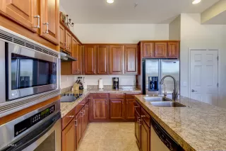 Photo #4: 6091846 Listing