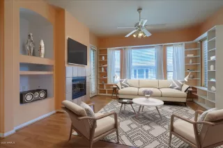 Photo #2: 6091905 Listing