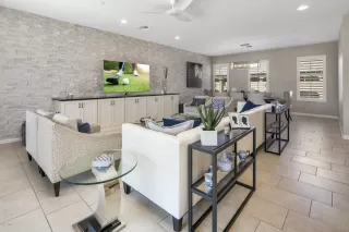 Photo #6: 6091927 Listing