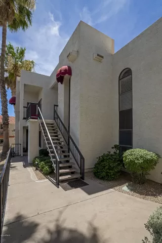 Photo #2: 6092206 Listing