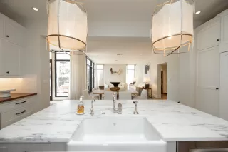 Photo #4: 6092353 Listing