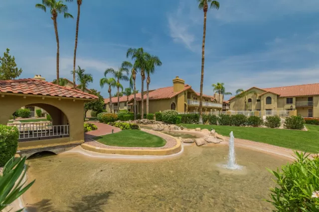 MLS: 6092632 Condo For Sale