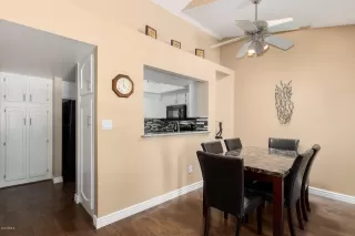 Photo #4: 6092632 Listing 