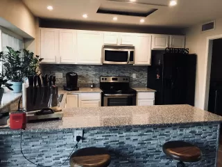 Photo #3: 6092685 Listing