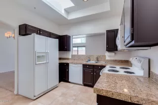 Photo #6: 6092713 Listing