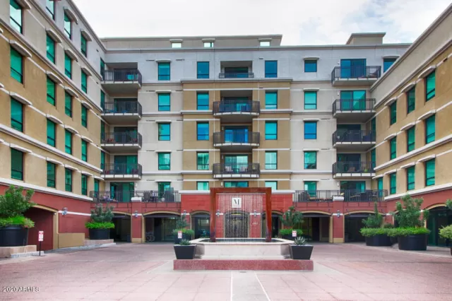 MLS: 6092881 Condo For Sale