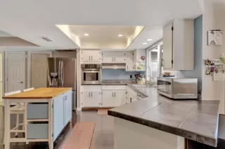 Photo #1: 6093747 Listing