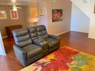 Photo #3: 6093811 Listing 