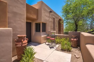 Photo #5: 6093829 Listing