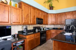 Photo #2: 6093879 Listing