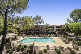 Photo #1: 6093974 Listing 