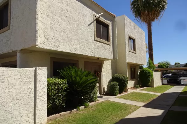 MLS: 6094322 Condo For Sale