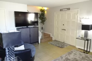 Photo #3: 6094322 Listing 