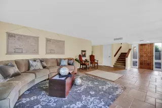 Photo #4: 6094553 Listing 