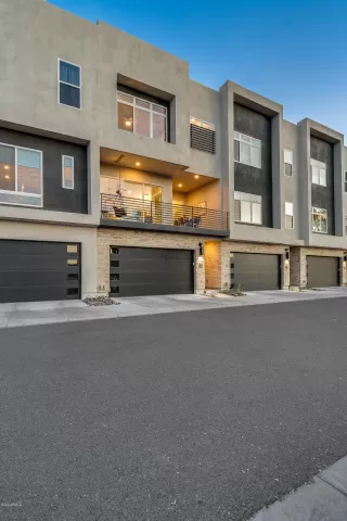 Photo #4: 6094703 Listing 