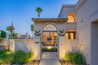 Photo #3: 6094747 Listing