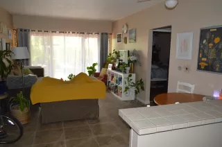 Photo #3: 6095155 Listing