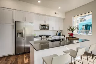 Photo #6: 6095365 Listing 