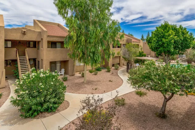 MLS: 6095453 Condo For Sale