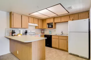 Photo #1: 6095453 Listing