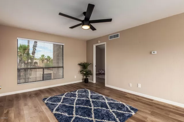 MLS: 6095662 Condo For Sale