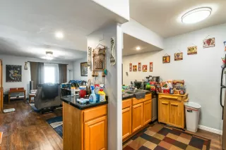 Photo #3: 6096103 Listing